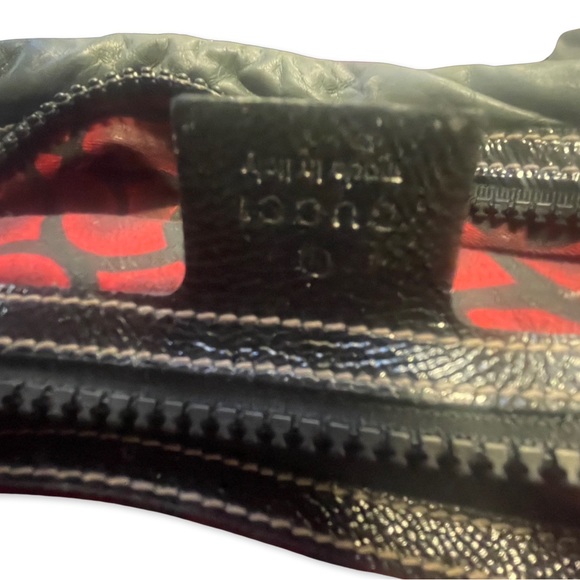 GUCCI SNOW GLAM BAG (PURSE) - Picture 5 of 8